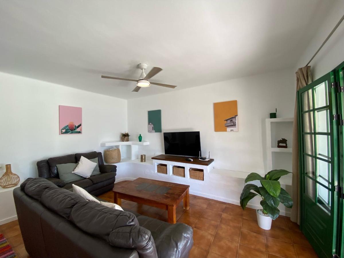 Terracitas 3 Hiru , Coqueto Bungalow Con Ac , Terraza Y Piscina Comunitaria Playa Blanca  Bagian luar foto