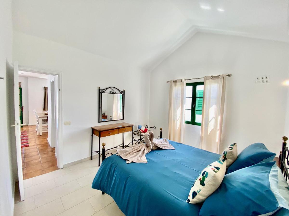 Terracitas 3 Hiru , Coqueto Bungalow Con Ac , Terraza Y Piscina Comunitaria Playa Blanca  Bagian luar foto